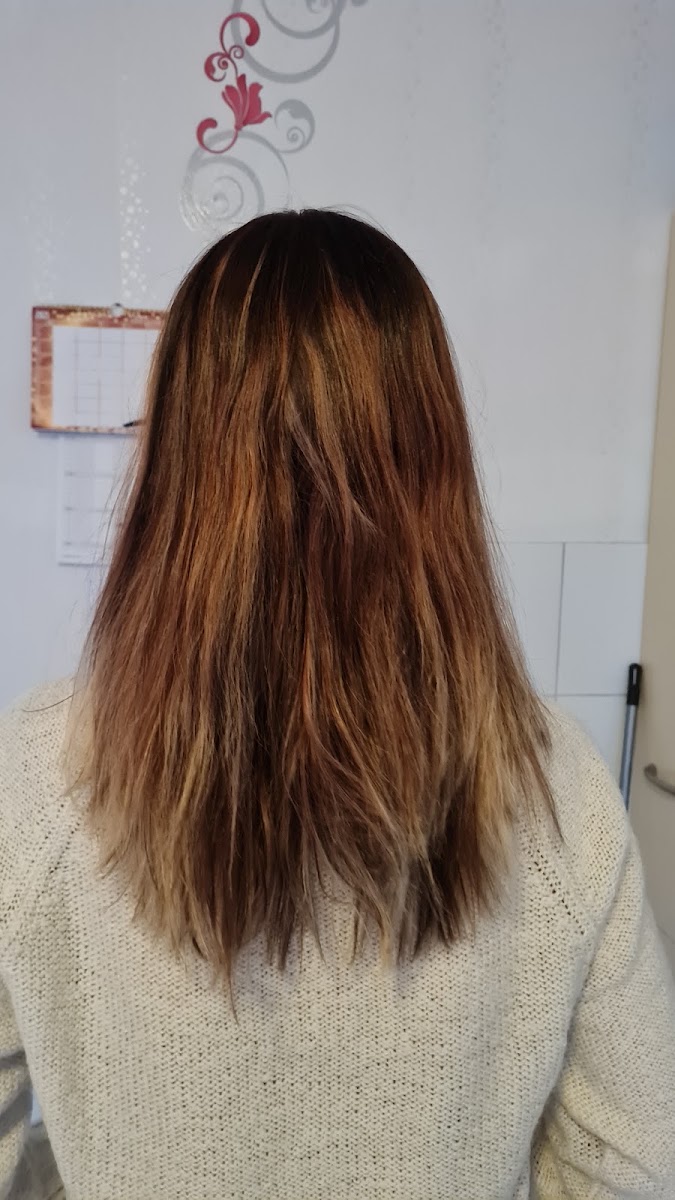 Warmes Balayage-Ergebnis von Wunderwerk